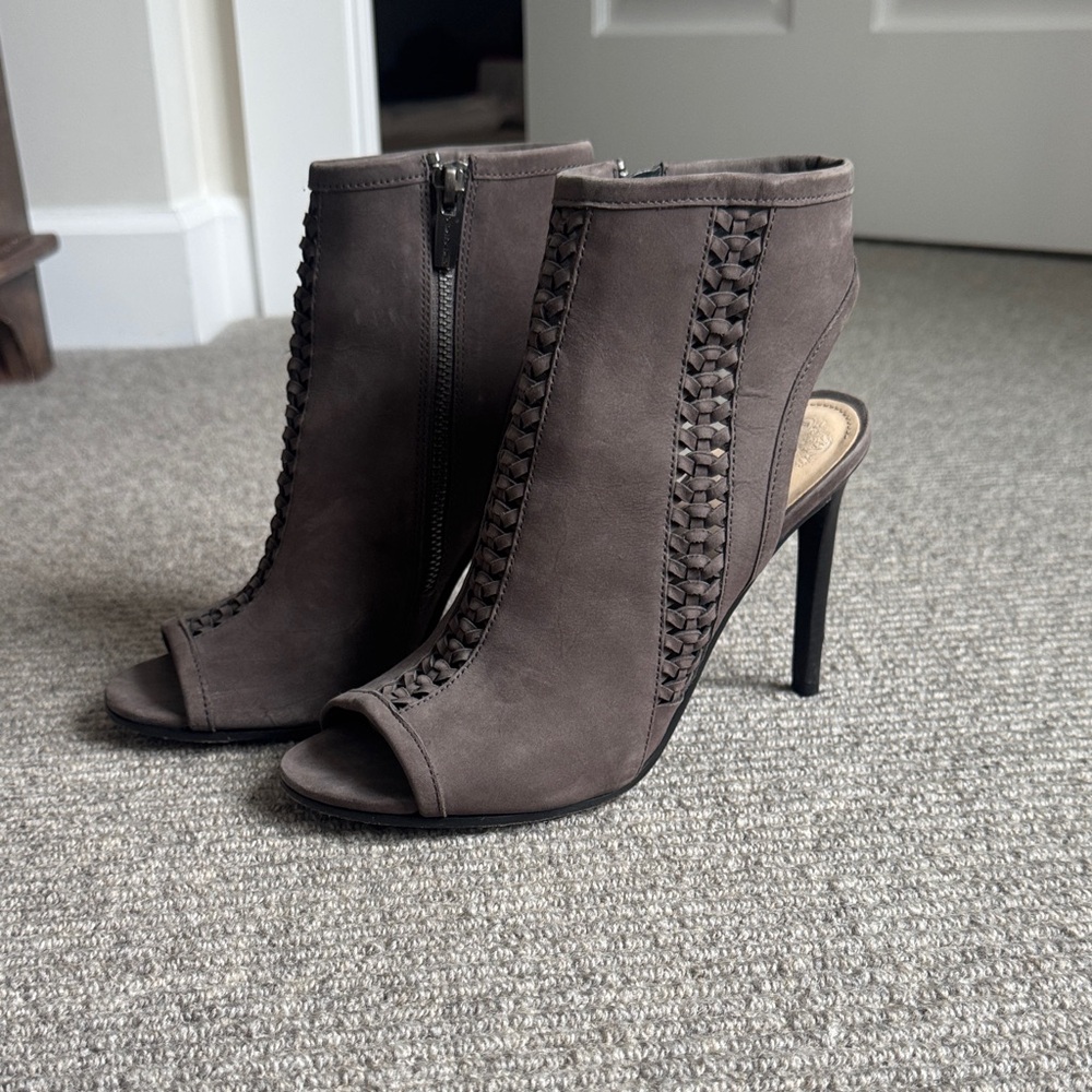 Vince Camuto heels